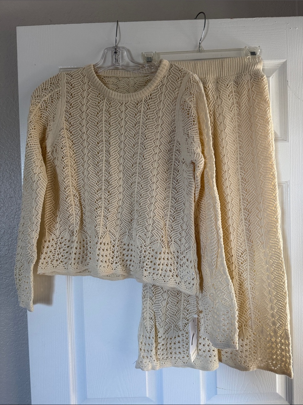 Commense Cream Open-Knit Sweater & Skirt Set
